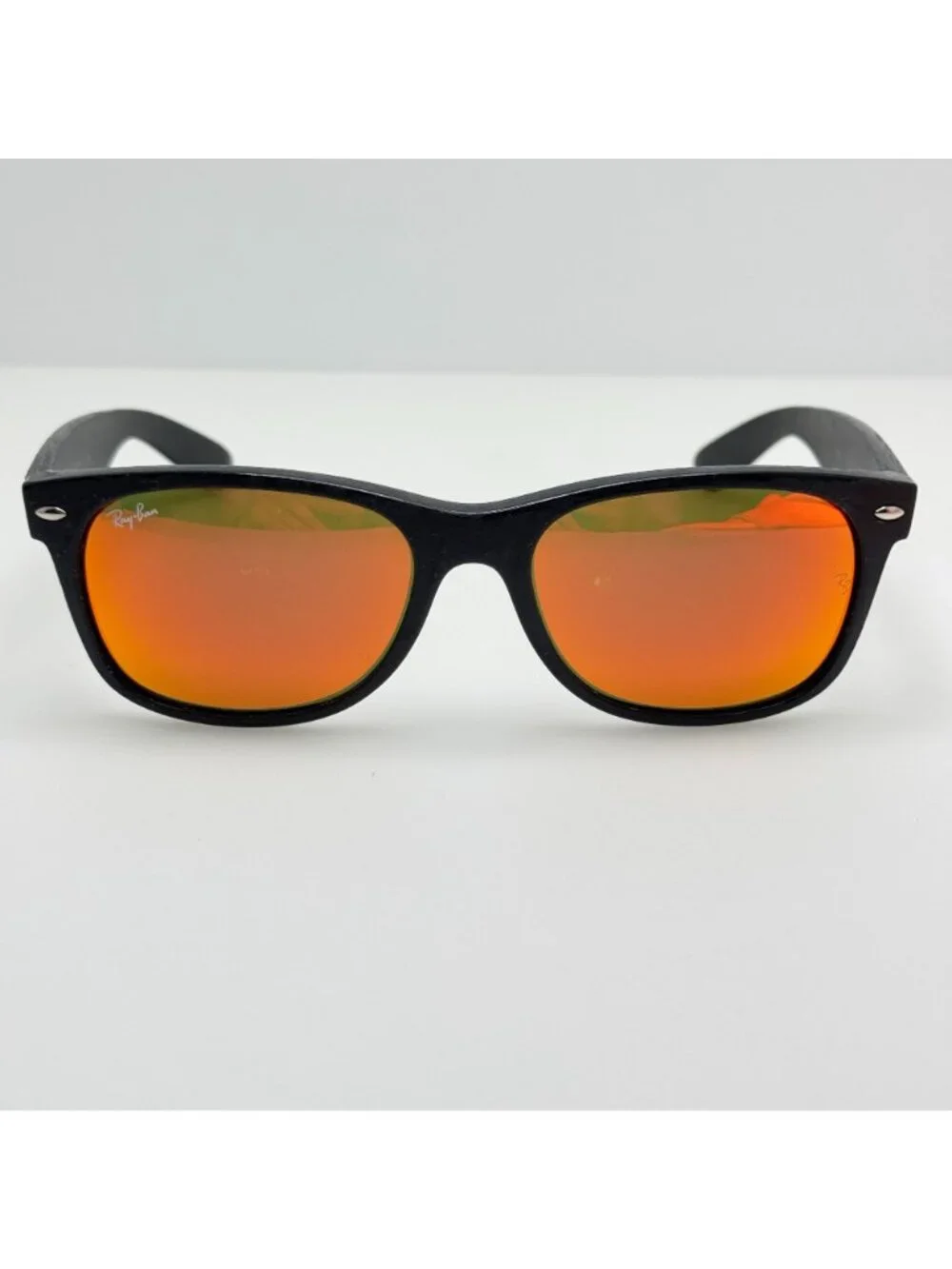Ray Ban Sunglasses RB 2132 “New Wayfarer” 622/69 55-18 Italy Read Description